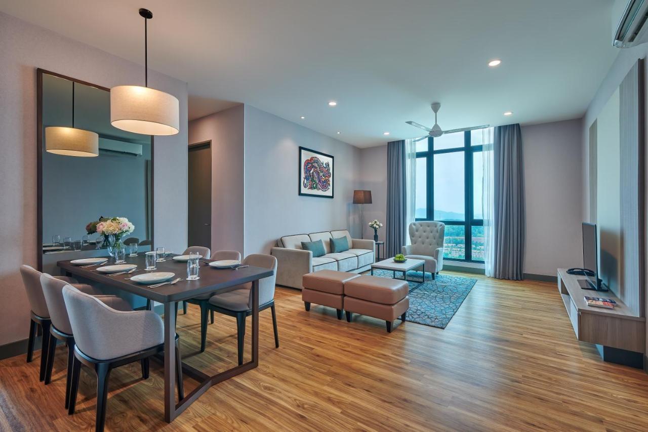 Mercure Living Putrajaya Ngoại thất bức ảnh A typical living room of a serviced apartment in Kuala Lumpur, Malaysia.