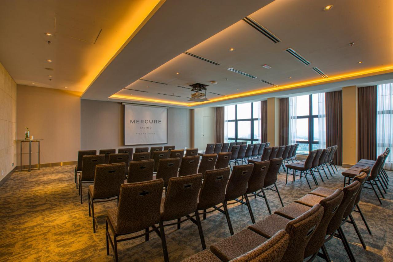 Mercure Living Putrajaya Ngoại thất bức ảnh Meeting room